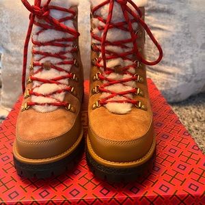 Tory Burch Hiking/Snow winter boots